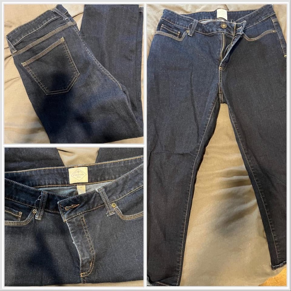 St. John's Bay Dark Blue Ankle Jeans